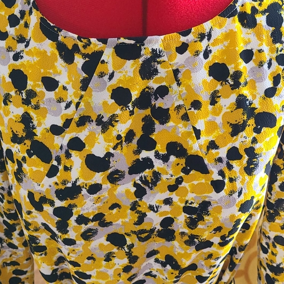 H&M yellow and black print dress - Picture 2 of 8